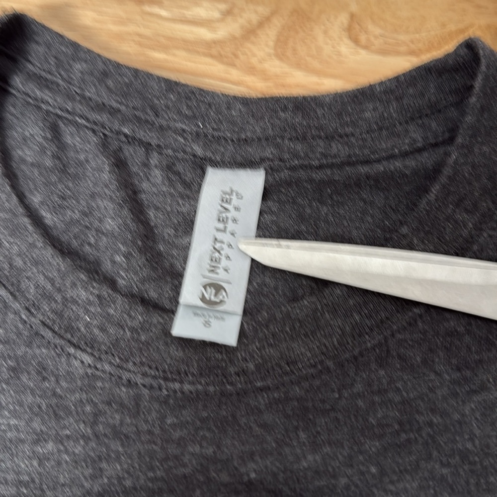 Dark Gray Badfish band T-shirt NWOT - Picture 6 of 11